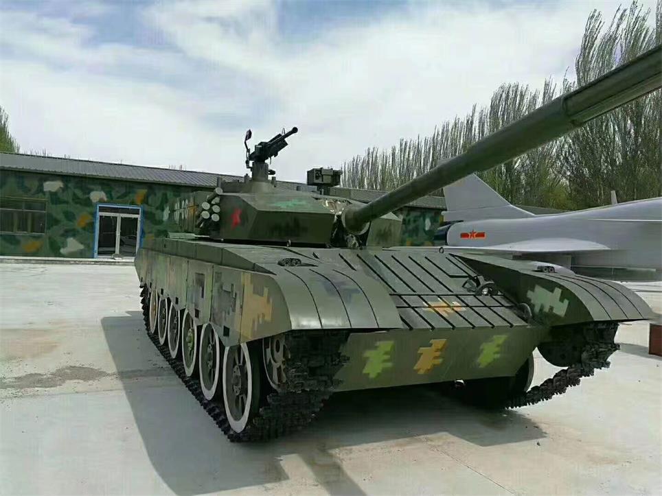 华蓥市坦克模型